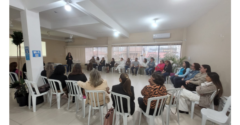 Professores do Programa de Apoio Pedagógico encerram ciclo formativo com troca de experiências e reflexão sobre práticas de aprendizagem