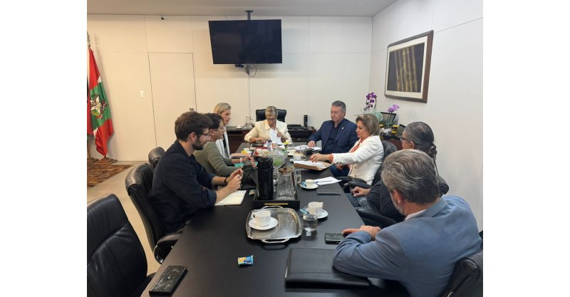 Reajuste de 11% para professores estaduais será pago em duas parcelas
