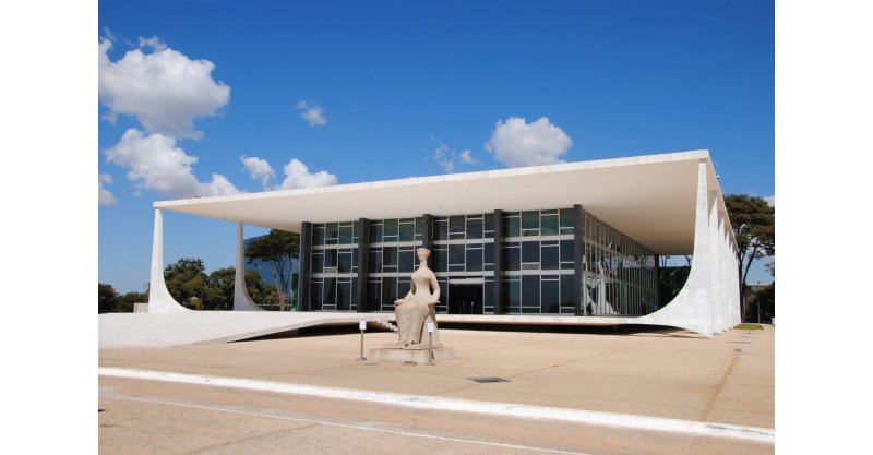Suspeita de bomba perto do STF provoca bloqueio na Esplanada