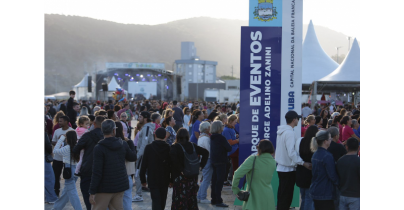 Tardezimba reúne mais de 4 mil pessoas e celebra os 67 anos de Imbituba com shows, cultura e alegria