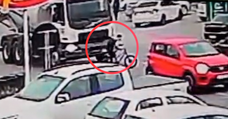  Garopaba / Adolescente é atropelado após ficar em ponto-cego de caminhão 