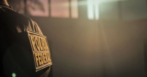  Tubarão / Polícia Federal combate contrabando de alimentos e realiza buscas  na cidade