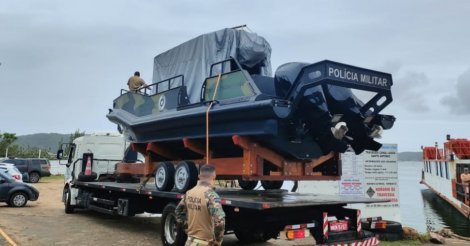 Polícia Militar Ambiental (PMA) recebe nova embarcação