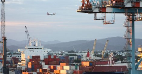 Antaq barra tratativas para movimentação de cargas a granel no Porto de Itajaí