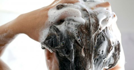 Anvisa manda tirar do mercado shampoo, sabonete, bronzeador e outros 4 produtos; uso deve ser interrompido imediatamente