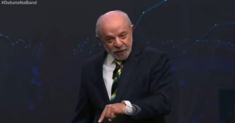 Apoiadores de Flávio lançam campanha ‘carioca não é malandro’ após fala de Lula em debate