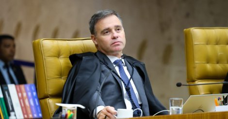 Avião com ministro do STF André Mendonça apresenta problema antes da decolagem em SP