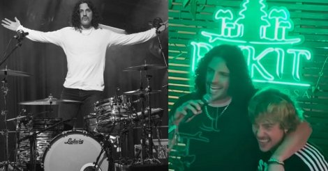 Baterista de banda australiana Sticky Fingers é visto na Praia do Rosa e sobe ao palco durante show
