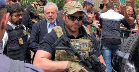 Câmara aprova projeto que desarma seguranças de Lula e ministros