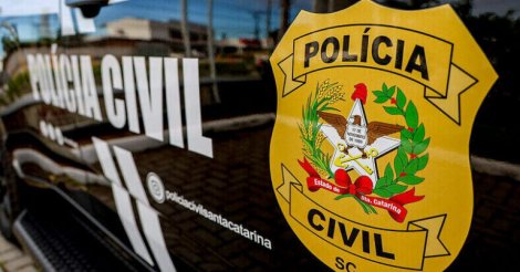 Corpo carbonizado encontrado em Jaguaruna é de jovem com 22 anos; polícia aponta indícios de morte violenta