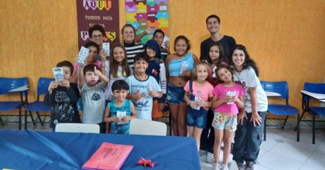 CRAS Sul encerra com sucesso projeto “Bordando nas ruas: Vozes em fio de papel” 