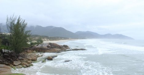 Defesa Civil emite alerta para ventos intensos ao longo deste sábado