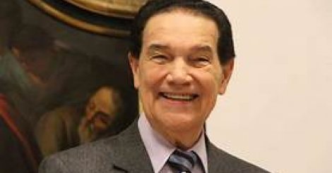 Divaldo Franco, um dos principais líderes espíritas do Brasil, morre aos 98 anos