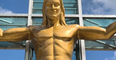 Duas vezes maior que o Cristo Redentor, monumento de Jesus com 86 metros se torna a maior estátua da América do Sul
