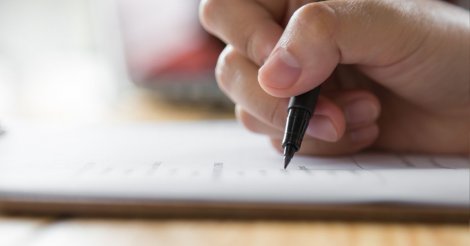 Esquema de fraudes em concursos públicos afasta servidores em SC