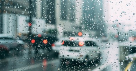 Frente fria mantém tempo fechado em SC; nova instabilidade traz temporais na quinta