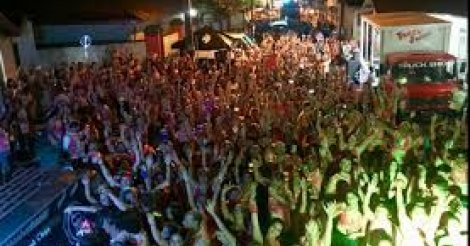 Garopaba / MAIS DE 70 HORAS DE FOLIA / Bandas / DJ’s e Carnakids agitam o carnaval no município