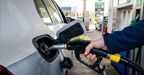 Governo anuncia corte de impostos para gasolina e etanol e ajuda financeira para o diesel no Brasil