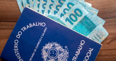 Governo deve reajustar salário mínimo para R$ 1.518 em 2025