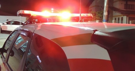 Imbituba / Bandidos arrombam e invadem residência em pleno dia na região central da cidade; joias, TV e semijoiais foram furtadas