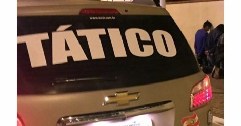 IMBITUBA / Casal traficante é preso após perseguição e apreensão de drogas