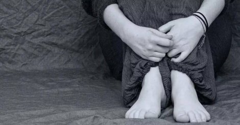 Imbituba / Isso acontece desde os 6 anos/Mãe descobre por mensagens que filha era abusada pelo padrasto