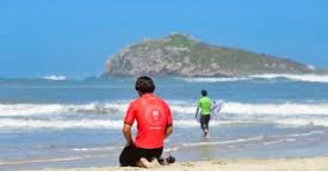IMBITUBA / WSL em SC: Destaques do 1º dia agitam fãs e prometem baterias eletrizantes