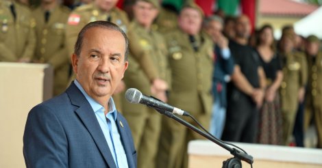 Jorginho anuncia mudança no comando da Polícia Militar em evento com prefeitos
