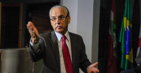 Jornalista Moacir Pereira recebe honraria “Amigo da Memória do Poder Judiciário Catarinense”