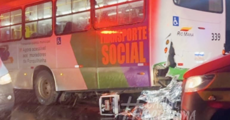 Jovem morre após colisão entre ônibus e motocicleta em Forquilhinha