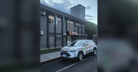 Mãe e padrasto são presos após morte de bebê de 8 meses levada à UPA com fraturas e sinais de agressão em SC