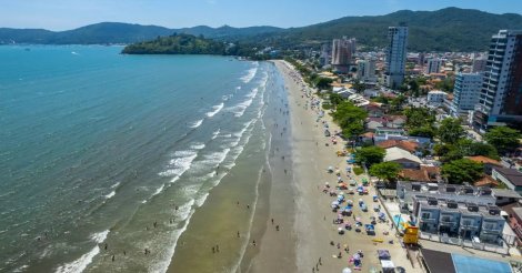 Ministério Público pede suspensão de gratificação de servidores de prefeitura em SC