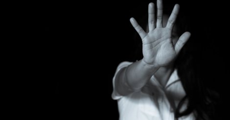 Mulher de 46 anos é agredida com golpe de muleta na cabeça em Imbituba e vai parar no hospital
