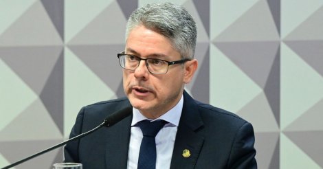 Nova CPI pode investigar contrato de R$ 129 milhões do Master com a mulher de Moraes