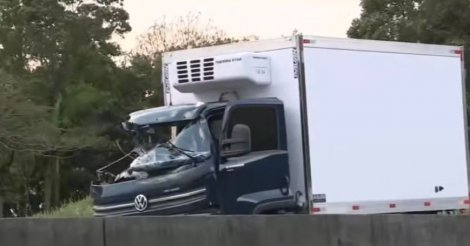Passageiro de caminhão com placas de Tubarão morre em acidente na BR-101