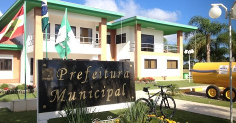 Pequena cidade de SC é obrigada a exonerar 25 servidores comissionados