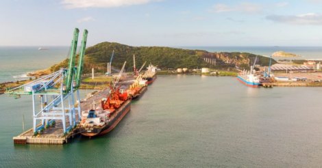 Porto de Imbituba movimenta R$ 800 milhões e 3,6 mi de toneladas no 1º semestre