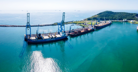Porto de Imbituba registra melhor mês de 2026 e supera 5,9 milhões de toneladas movimentadas até setembro