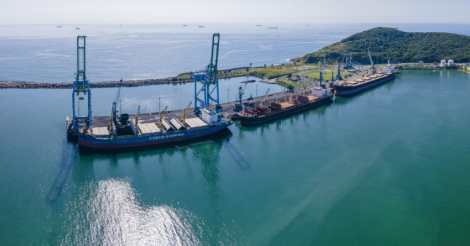 Porto de Imbituba supera 5,46 milhões de toneladas no acumulado de 2025 e reforça protagonismo logístico em Santa Catarina