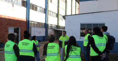 Porto de Laguna recebe alunos da Udesc para visita técnica às operações pesqueiras