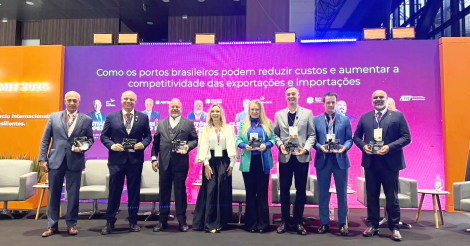 *Portos de Imbituba e Laguna apresentam potencial logístico e oportunidades de negócios na feira Logistique 2026*