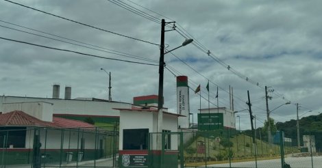 Presídio com 100% de superlotação é interditado pela Justiça em SC