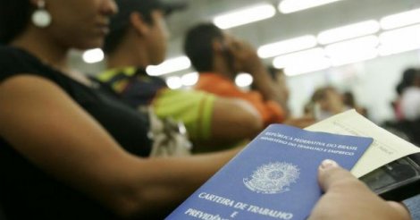 Regra sobre trabalho em feriados no comércio é oficializada; veja o que muda e os setores afetados