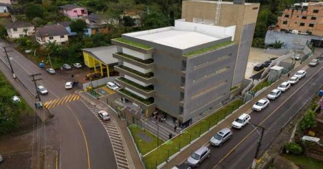 Relatório mostra que 92% dos prédios do PJSC cumprem com as regras de acesso para PCDs