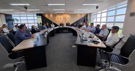 Reunião discute metodologia e ações para desenvolvimento do Plano Estadual de Logística de Transporte