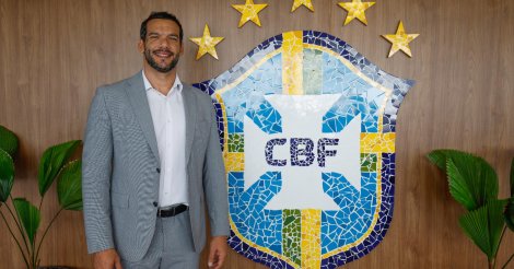 Samir Xaud é eleito novo presidente da CBF; metade dos clubes boicota pleito