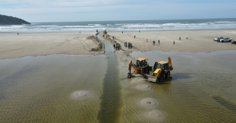 SSP realiza abertura emergencial da Barra de Ibiraquera como medida preventiva diante das chuvas