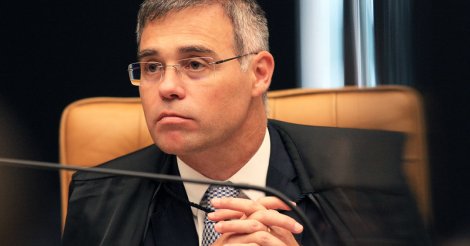 Temendo decisões de colegas, ministros do STF abrem mão do recesso para manter controle de casos sensíveis