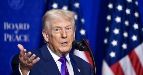 Trump promete assinar um decreto com tarifa global de 10% após decisão da Suprema Corte
