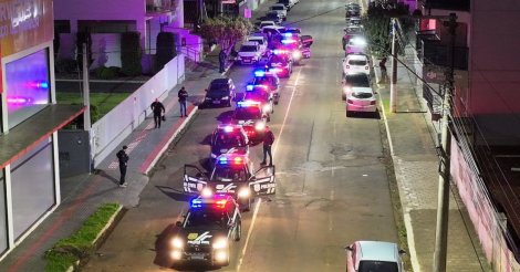 Violência extrema: 7 membros de facção que cobravam dívidas com métodos cruéis são presos em SC
